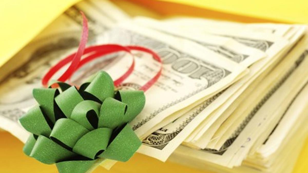 cu ce vine mosul pentru angajatii cuminti primele pe care le ofera companiile din romania