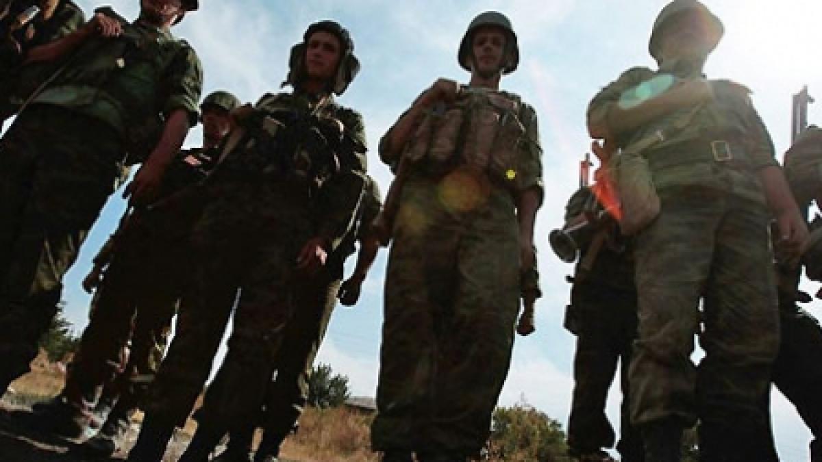 elevii rusi pregatiti sa si apere tara rusia va reintroduce cursurile militare si patriotice in