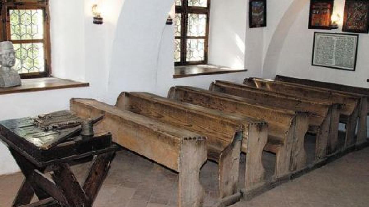 prima scoala romaneasca risca sa se prabuseasca din cauza lipsei fondurilor