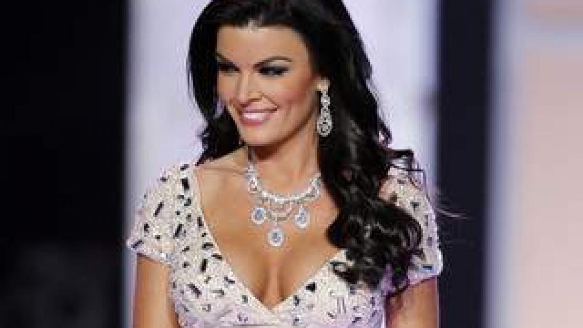miss pennsylvania 2012 obligata sa plateasca cinci milioane de dolari despagubiri dupa ce a afirmat