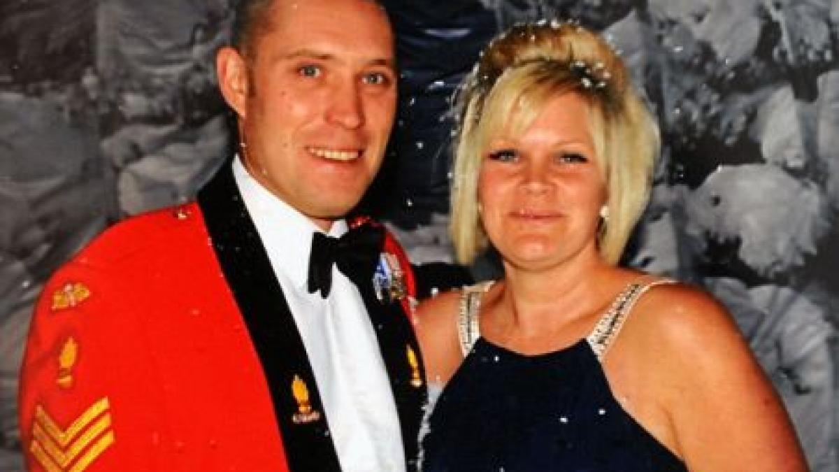 surpriza pe care un luptator in afganistan a avut o la intoarcerea acasa cum si a gasit nevasta