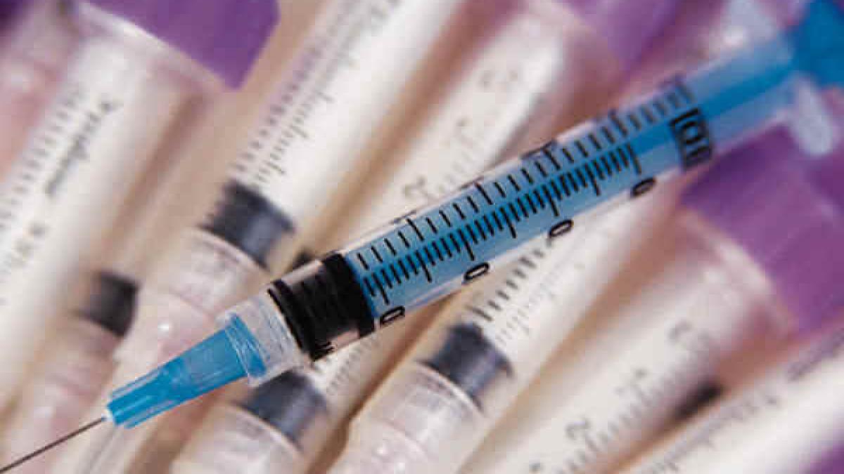 decizia luata de ministerul sanatatii care ii priveste pe pacientii infestati de hiv medicii de