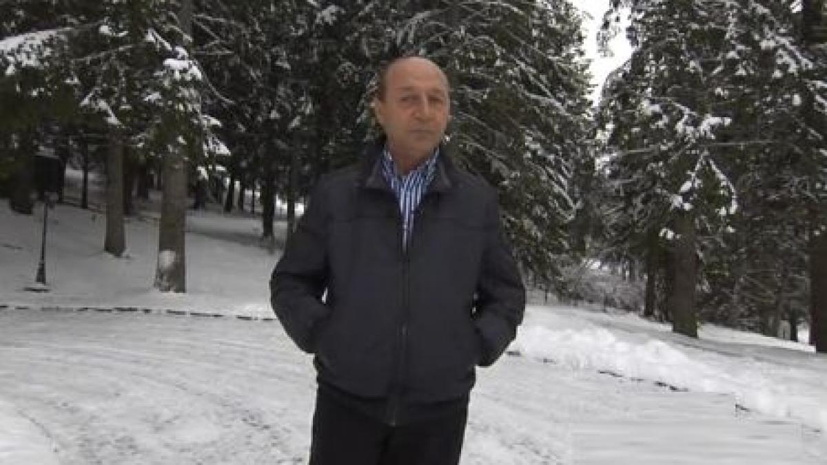 presedintele basescu si sotia sa au ajuns in orasul in care isi vor petrece craciunul