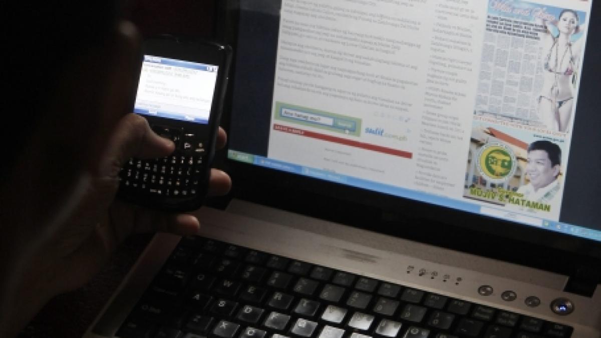 congresul sua prelungeste o lege care da voie autoritatilor sa supravegheze cetatenii straini fara