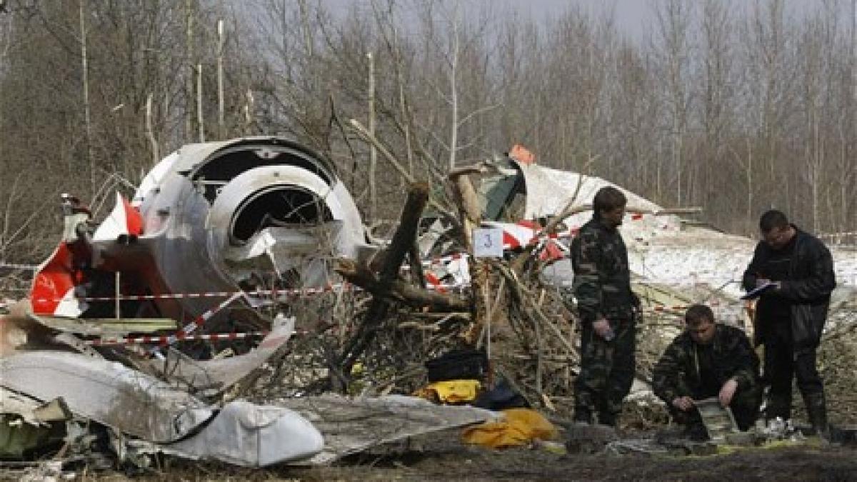specialistii rusi au inceput ancheta in cazul prabusirii avionului tupolev in moscova