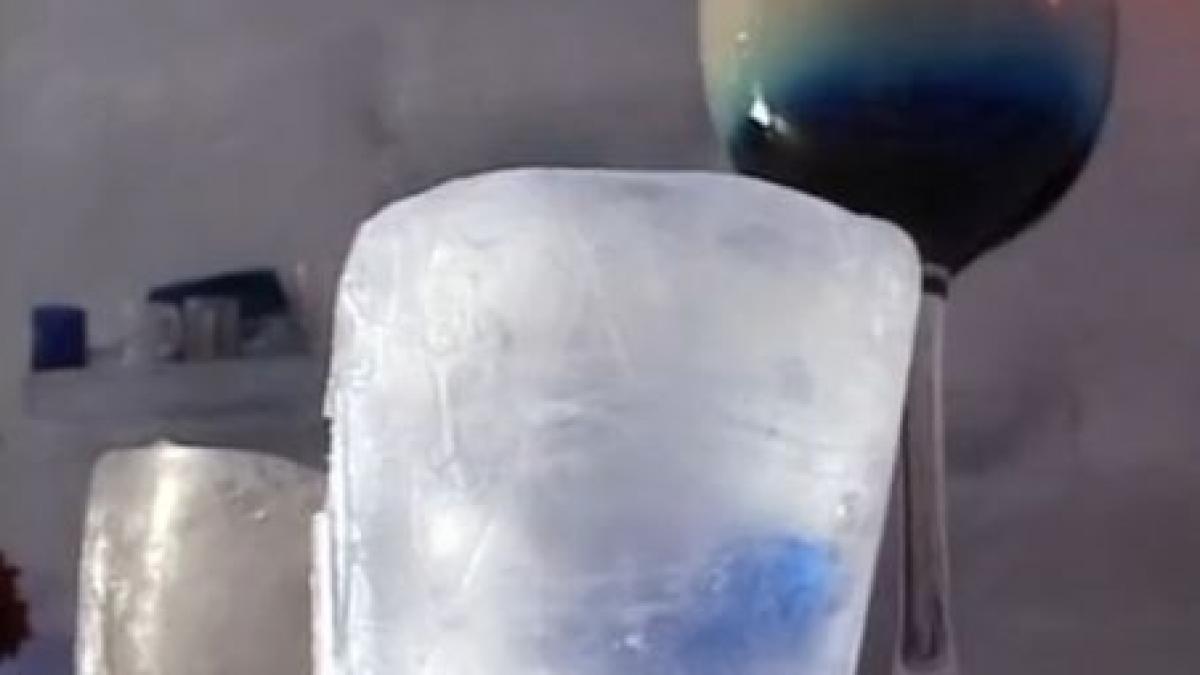 distractie inedita la balea lac revelionul in singurul hotel de gheata din europa de est