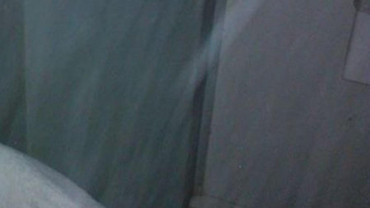 chinul prin care trec cei care calatoresc in acest tren ce se intampla cand vor sa foloseasca