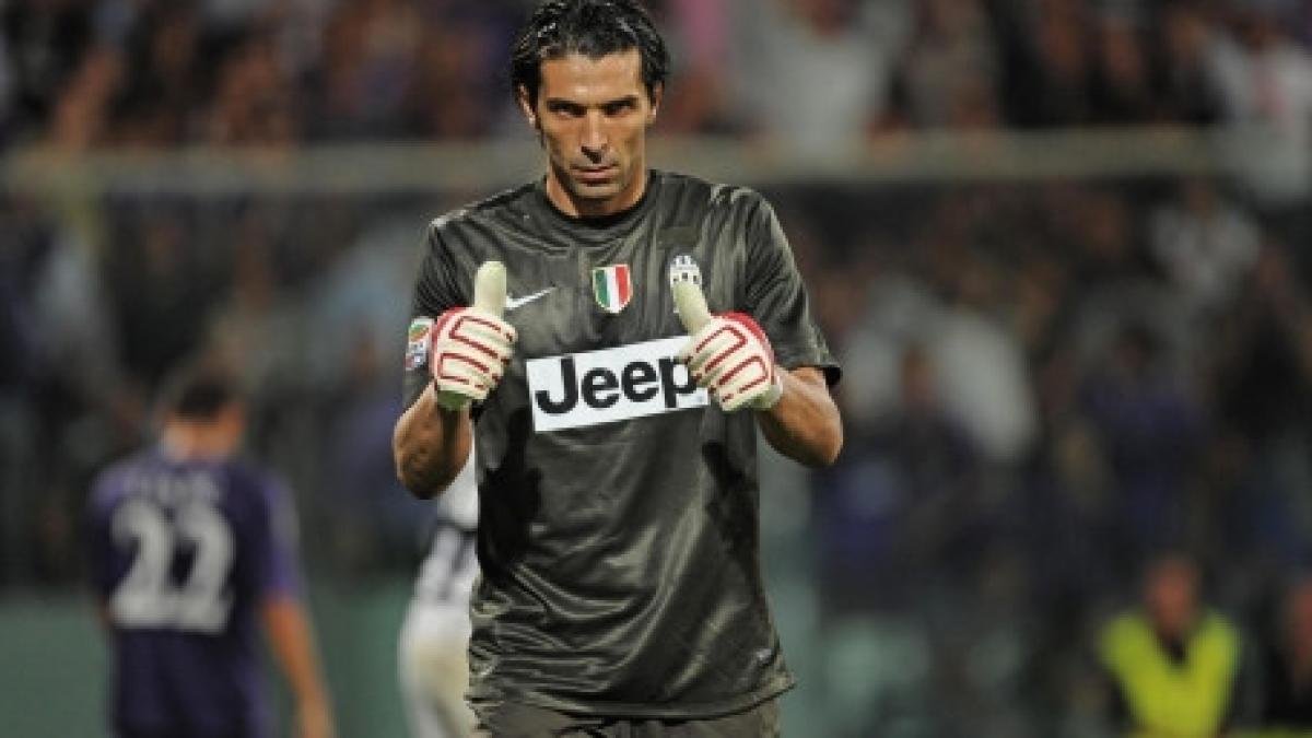 portarul gianluigi buffon a fost desemnat cel mai bun goalkeeper al secolului xxi