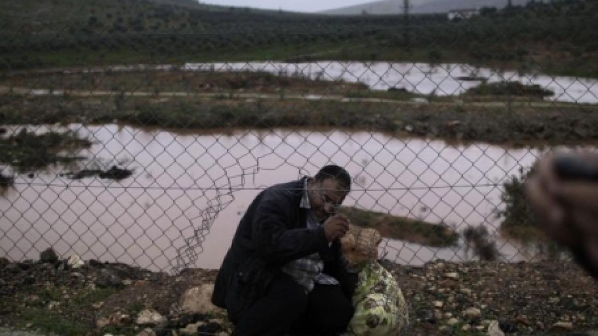 israelul va construi un gard electric la frontiera cu siria