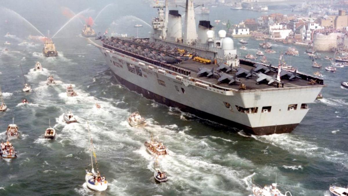 declaratia de razboi a unui puternic stat din ue avem avioane de vanatoare si trupe stationate