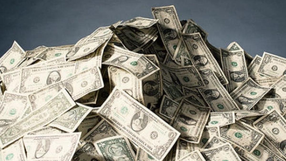 lectie de onestitate un taximetrist din china a returnat o sacosa plina cu bani