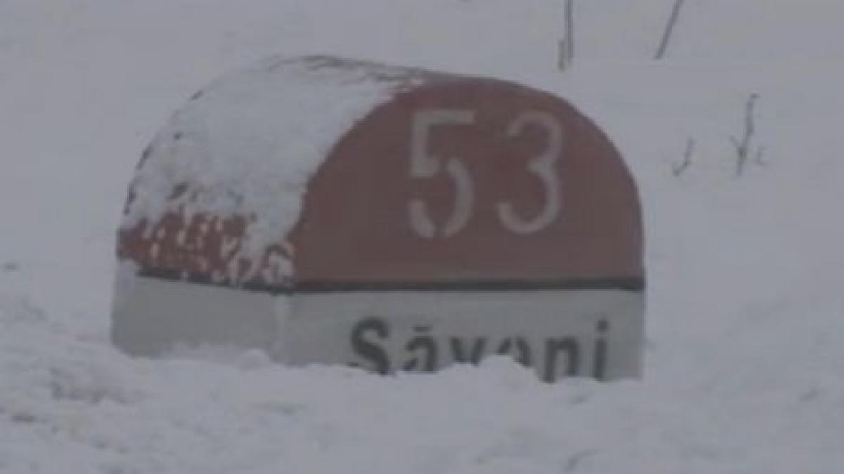 zapada si viscolul a inchis 12 drumuri judetene vezi lista arterelor blocate