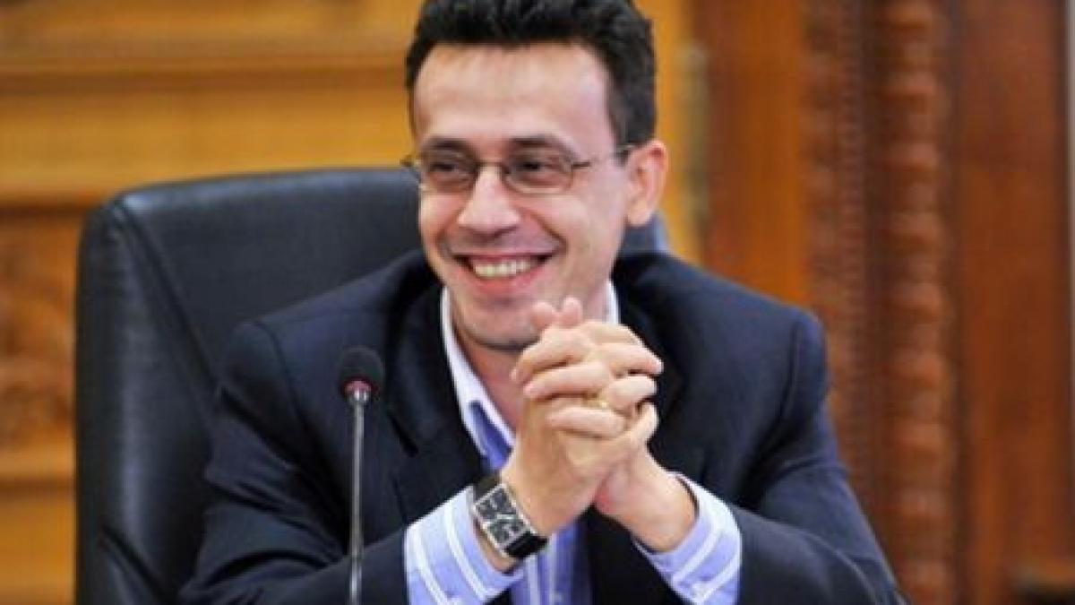 ciutacu mesaj catre nastase felicitarile mele ca nu s a indoit si nu i a cerut gratierea