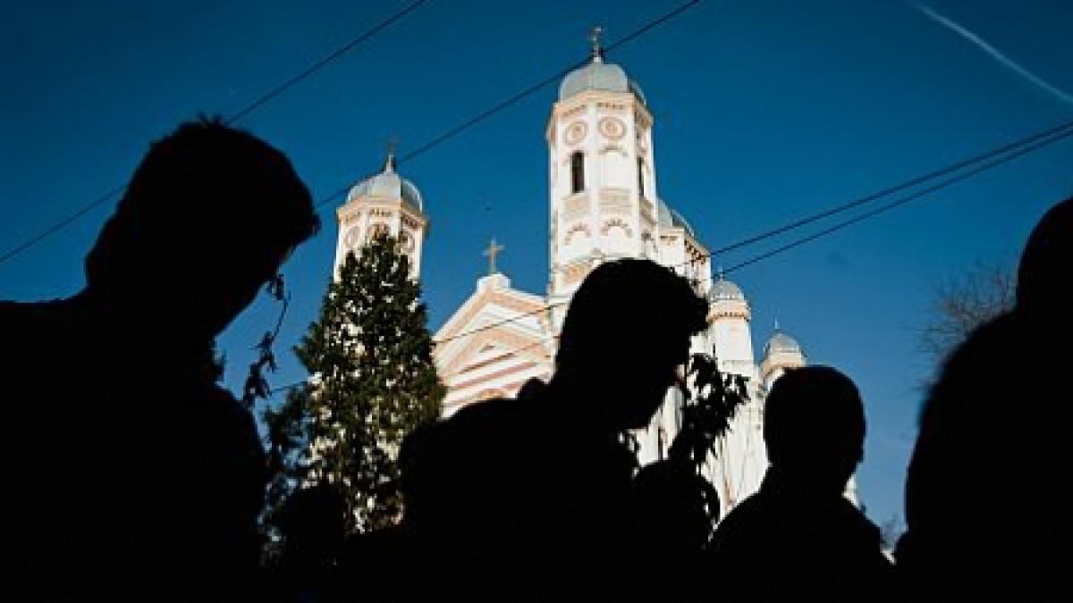 din romania baiat de preot prins cu droguri