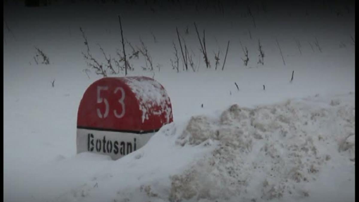 moldova izolata de restul tarii ninsorile si viscolul au blocat zeci de drumuri iar un tanar este
