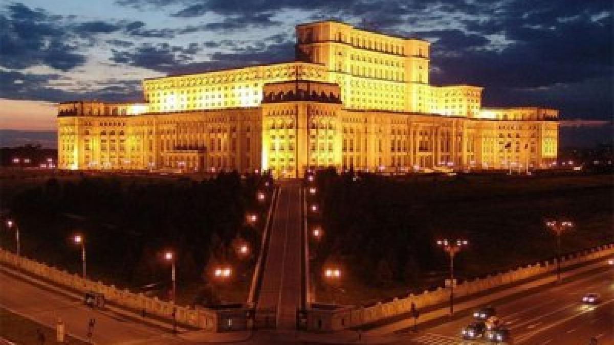 el este tanarul care vrea sa redeseneze romania cum viseaza sa schimbe casa poporului