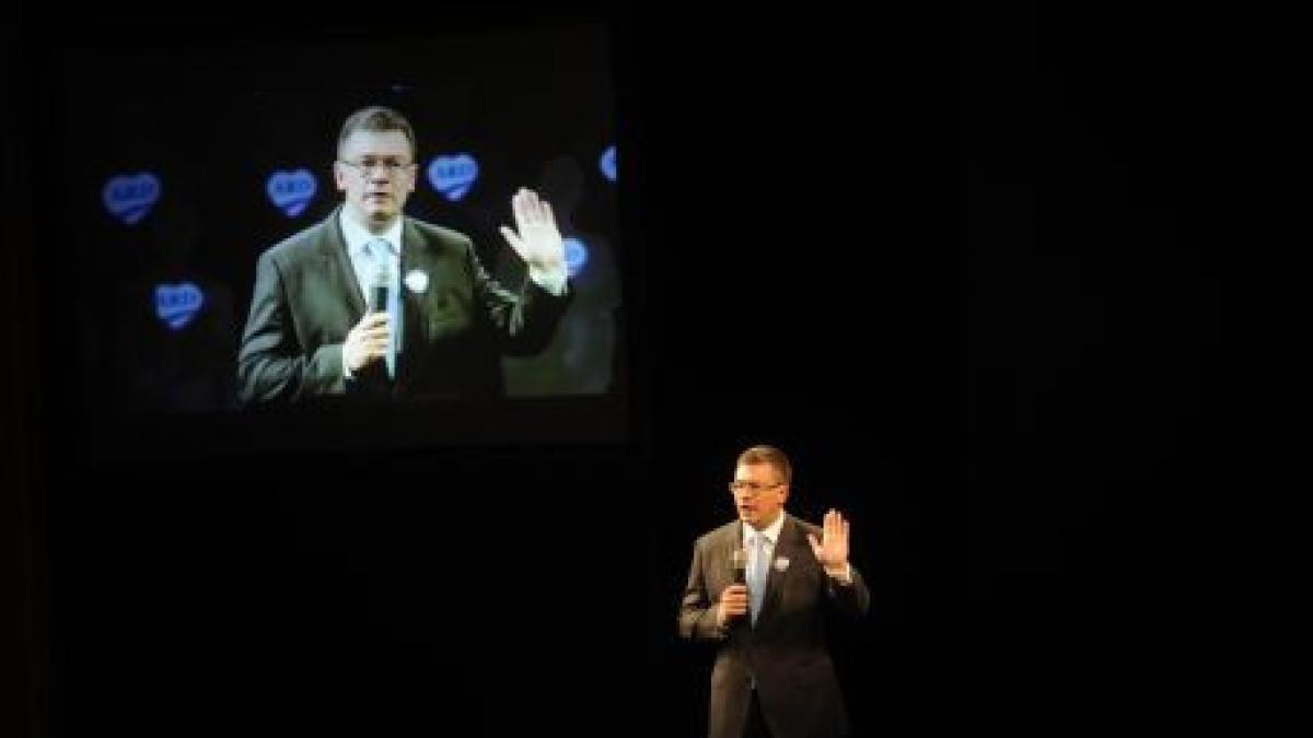 mru presedintele romaniei trebuie ales prin vot popular si nu pe seama unui vot in parlament