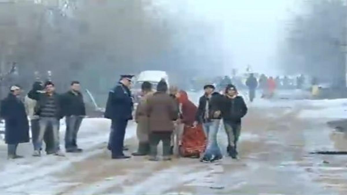 razii la hotii de curent pana diseara punem cablurile la loc au replicat evazionistii