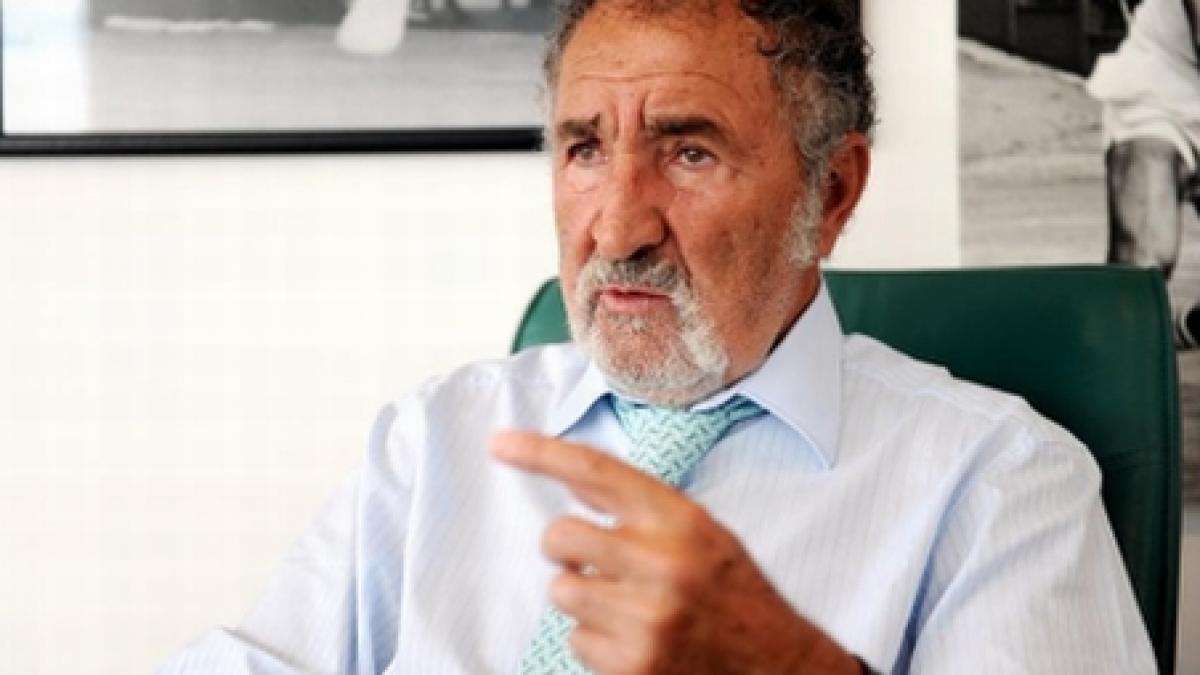 tiriac casa in care stau cumparata acum 15 ani la ra apps platesc chirie pe teren si doua camere