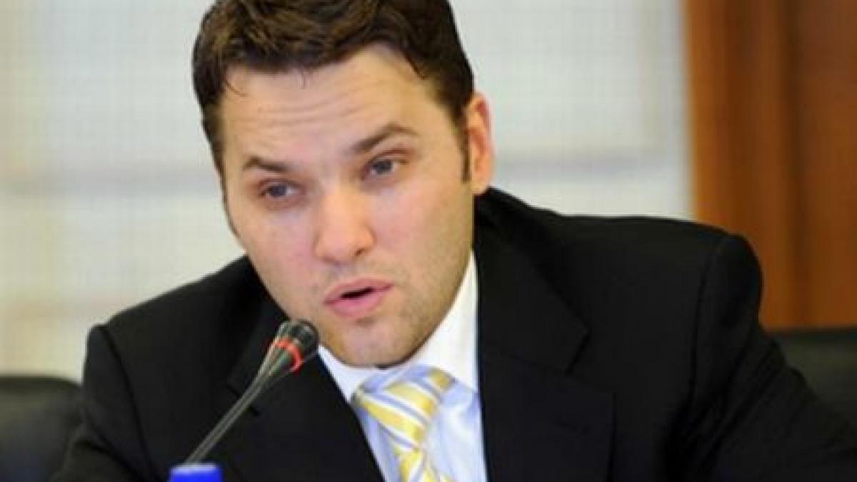 sova taie capete la cnadnr patru directori responsabili cu deszapezirea demisi din functie