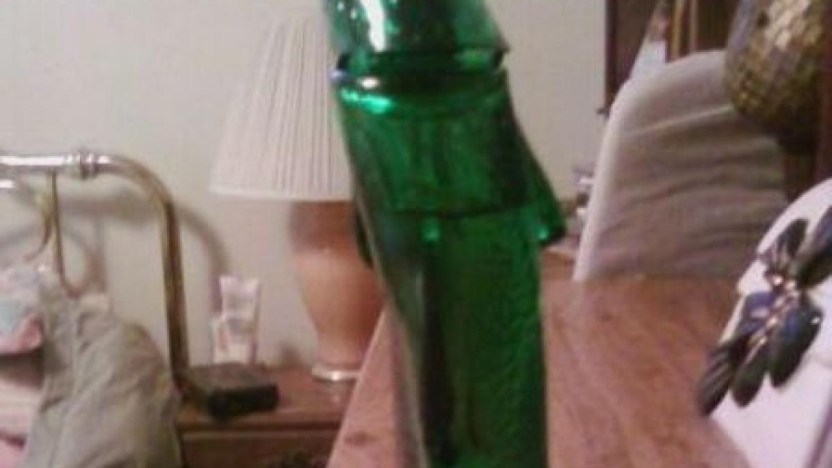 tatal era sa faca infarct cand a vazut asta in camera fiicei sale cand l a luat in mana s a lamurit