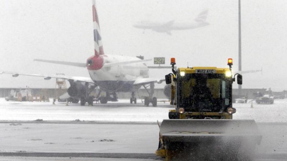 noua morti in total in franta spania si portugalia si haos pe heathrow din cauza intemperiilor