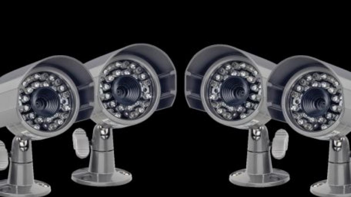 povestile frumoase surprinse de camerele de supraveghere