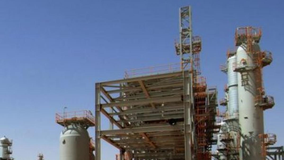 liviu floria nu a venit nimeni sa ne salveze am reusit sa fugim si am reusit sa ne salvam pana la