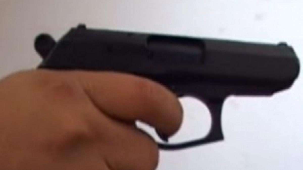 focuri de arma in timisoara pentru prinderea unui algerian care a jefuit o femeie