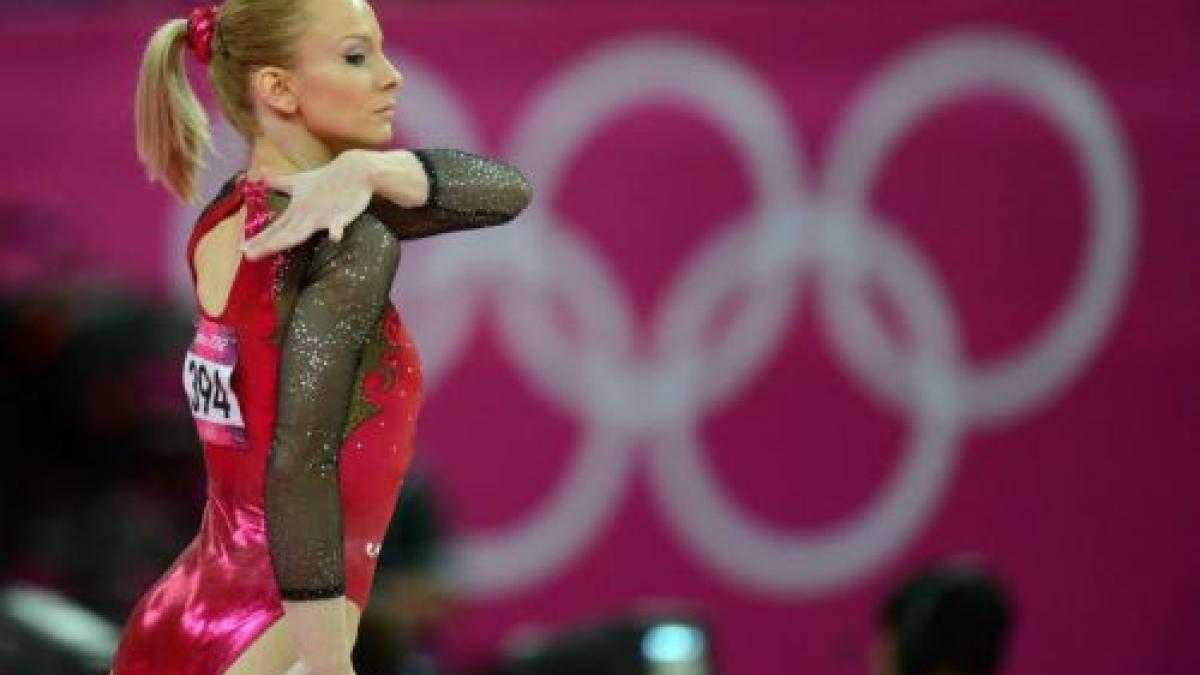 doi romani intre cei mai buni 10 sportivi din balcani in 2012