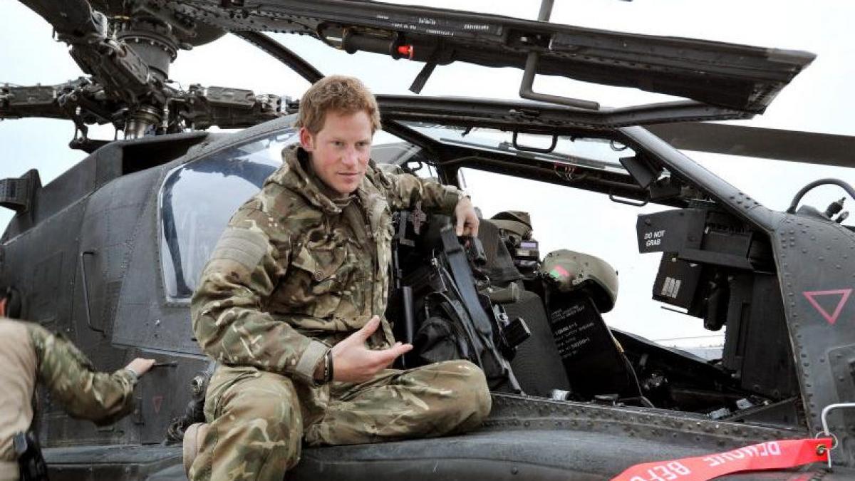 talibanii afgani acuza printul harry probabil ca are o problema mentala