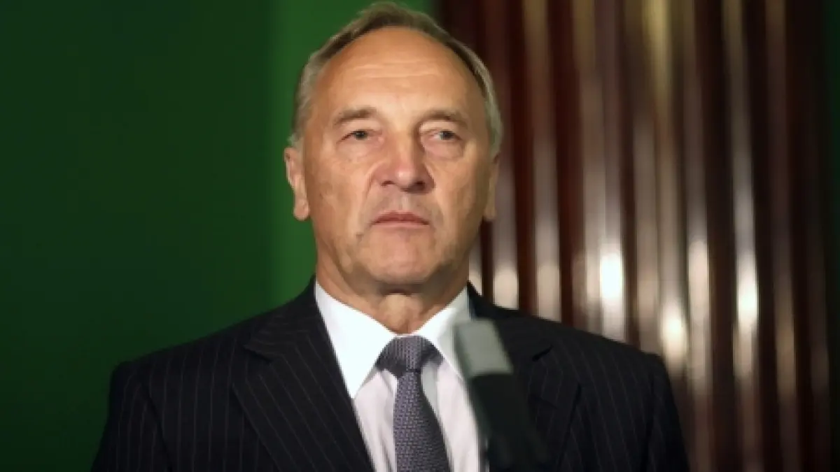 masura care ameninta independenta letoniei vezi avertismentul presedintelui andris berzins