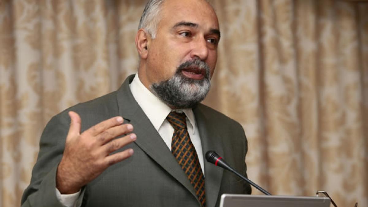 dialogul a mers bine dar avem opinii diferite fondul vrea lichidare eu vad o reorganizare cum se va