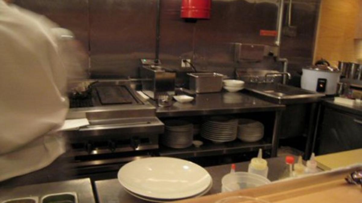 nimeni nu are voie sa fotografieze asta anuntul care a starnit furia a zeci de mii de oameni