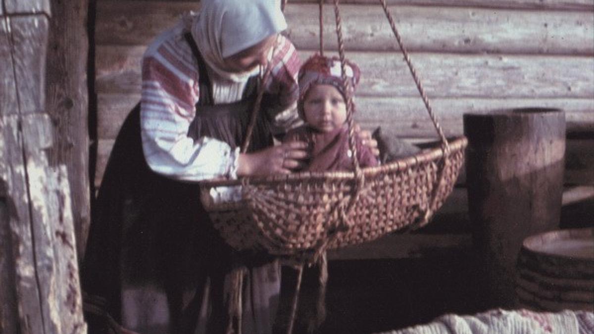 legatura surprinzatoare dintre un soldat nazist si locuitorii unui sat din rusia