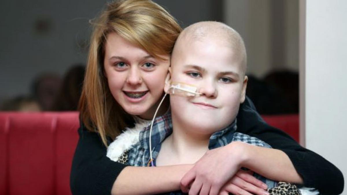 prietenie adevarata a facut un gest remarcabil pentru a si ajuta cea mai buna prietena care are o