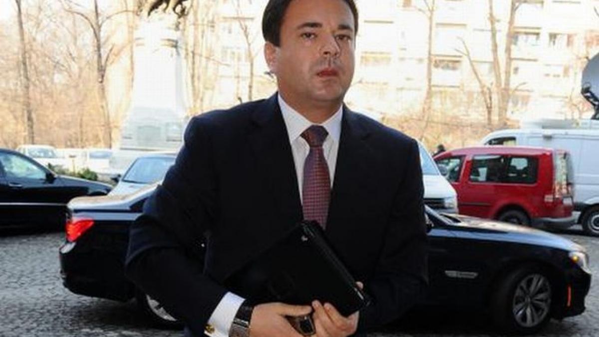 fostul sef al pdl diaspora acuzat ca a plecat cu caloriferele si prizele din sediul partidului