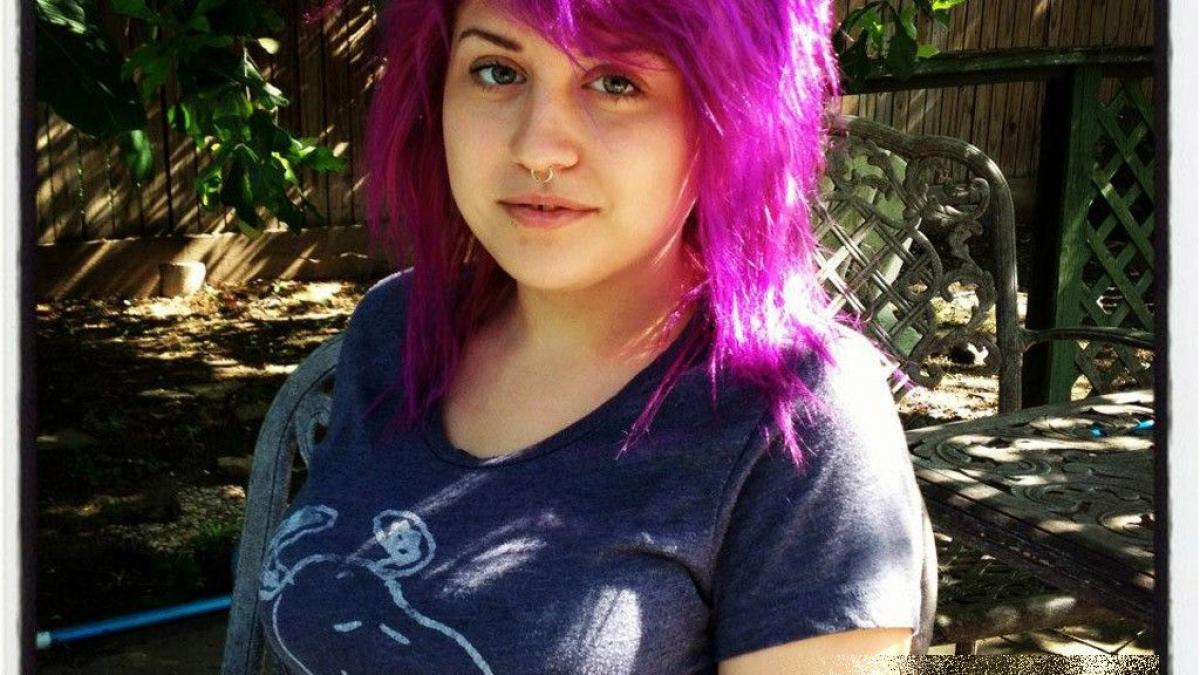 cum a ajuns sa arate aceasta adolescenta de 17 ani dupa ce a consumat etnobotanice povestea e