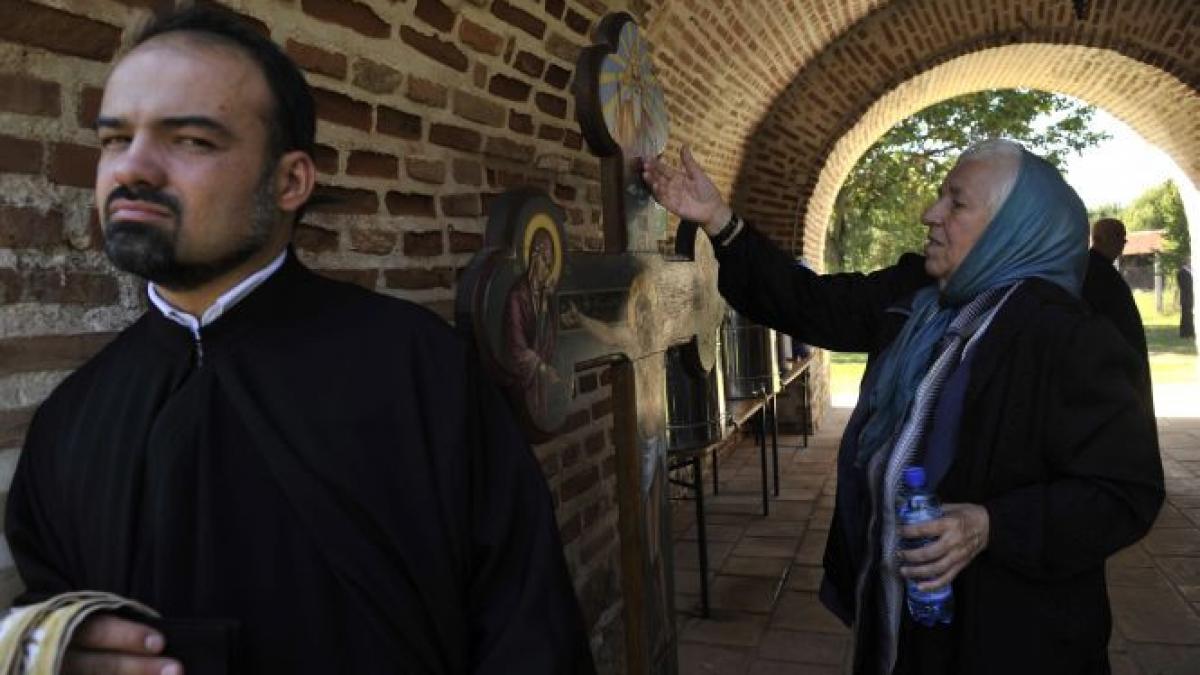 este anormal ca intr un stat laic sute de milioane de euro sa fie deturnate de la nevoile reale ale