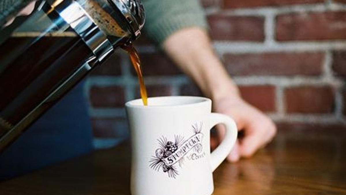 cafeaua de acasa versus cafeaua ambalata din comert care este mai sanatoasa