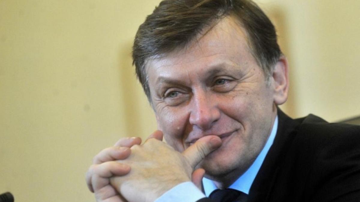 antonescu raspunde acuzatiilor sefului ani sunt absurde nu mai avem nevoie de constitutie decide