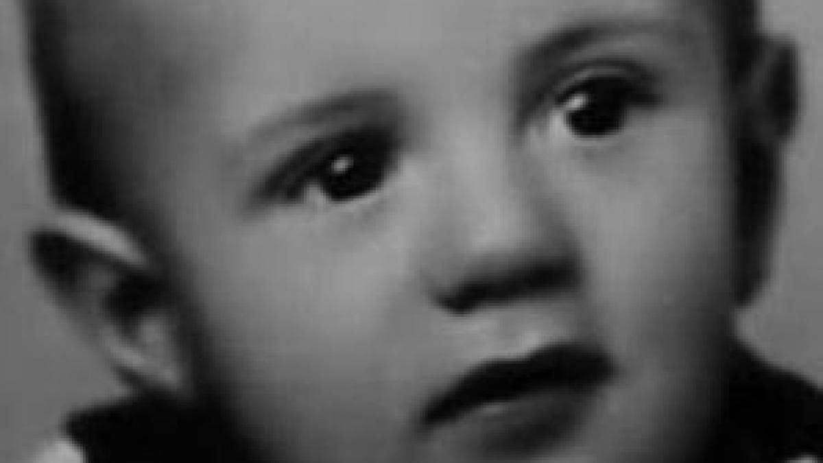 asa arata actorul care a facut ravagii in romania pe cand avea numai 1 an