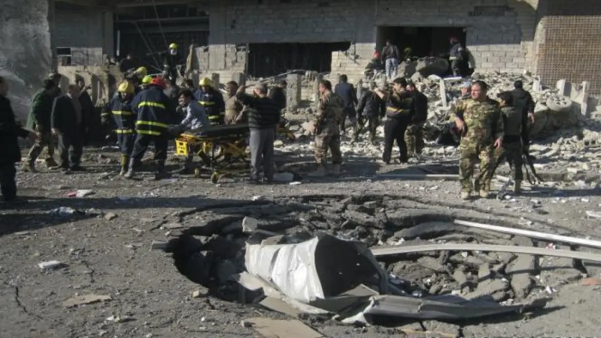 peste 20 de persoane au murit in irak in urma unor atentate cu masini capcana
