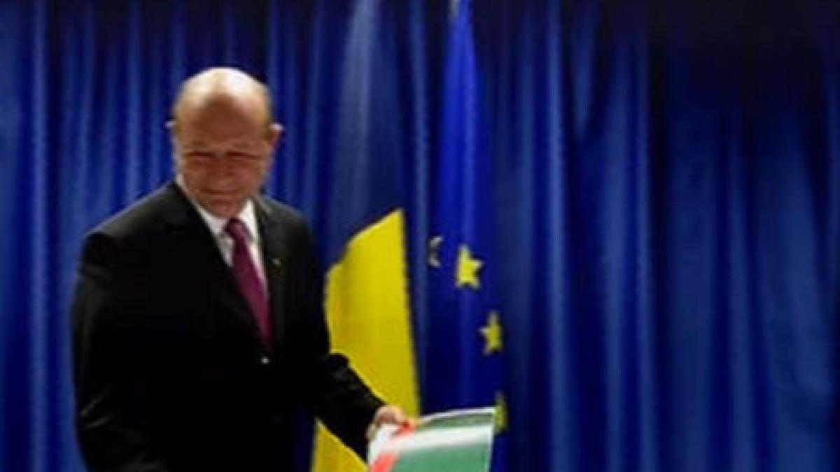 radu tudor despre mapa lui basescu desi seamana pana la 99 cu drapelul ungariei este vorba de
