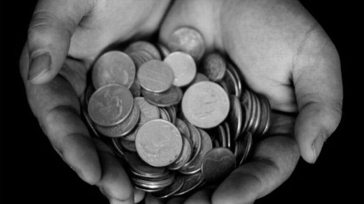 o familie cu doi copii din capitala traieste intr o masina