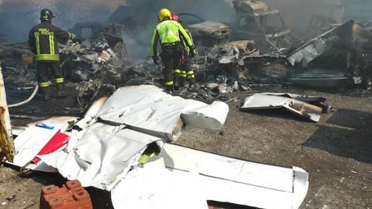 un avion de mici dimensiuni s a prabusit in belgia toti pasagerii au murit