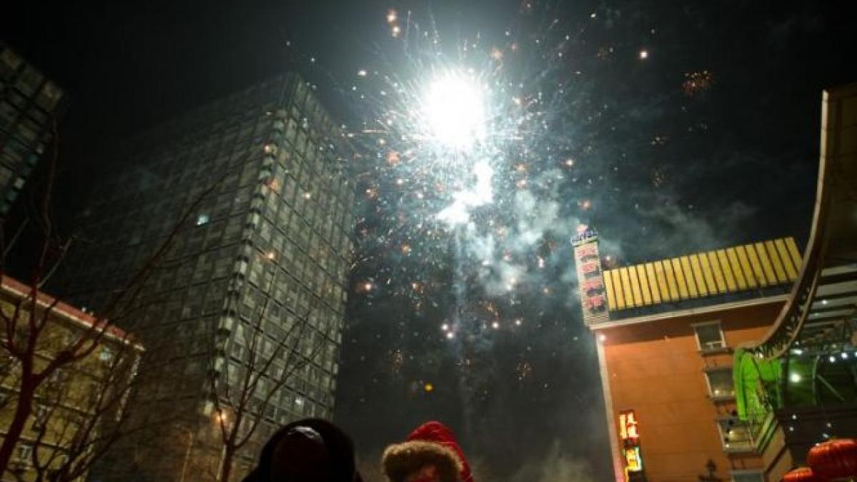 anul nou chinezesc debuteaza cu reduceri de cheltuieli pe fondul cresterii coruptiei