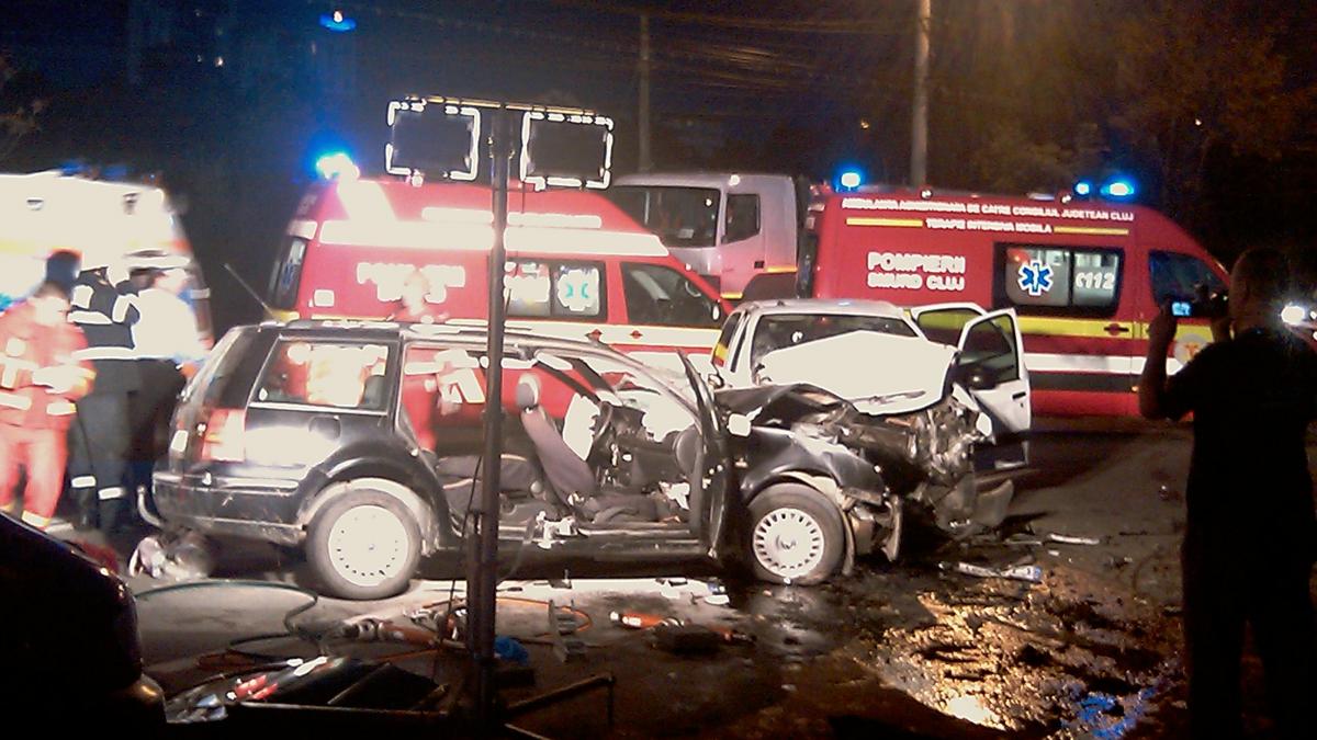 doua politiste tinere au murit intr un groaznic accident masina lor a derapat si a intrat pe