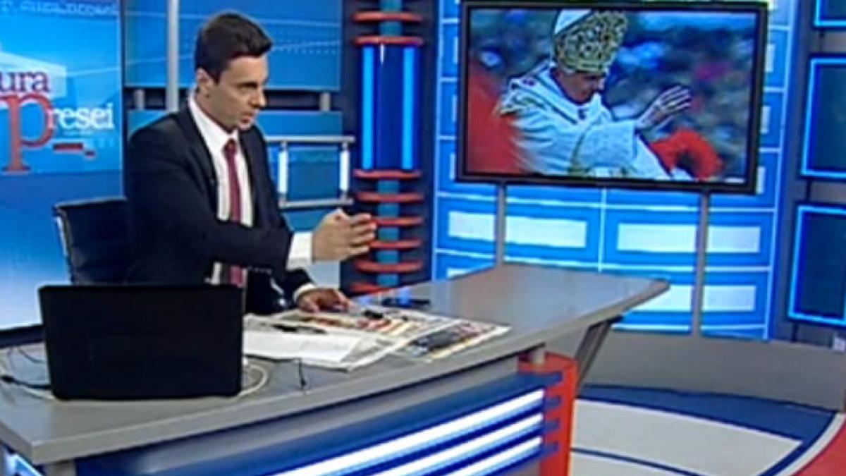 mircea badea daca ma intrebati ce treaba am avut vineri la roma se vede rezultatul a demisionat papa