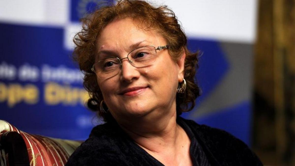 renate weber despre cazul nastase decizia judecatorului trebuia pusa imediat in practica